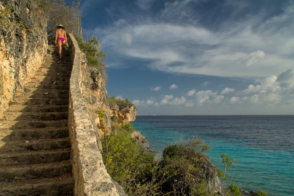 1000 steps beach