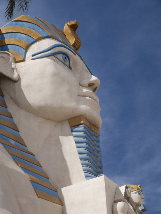 Luxor's entrance