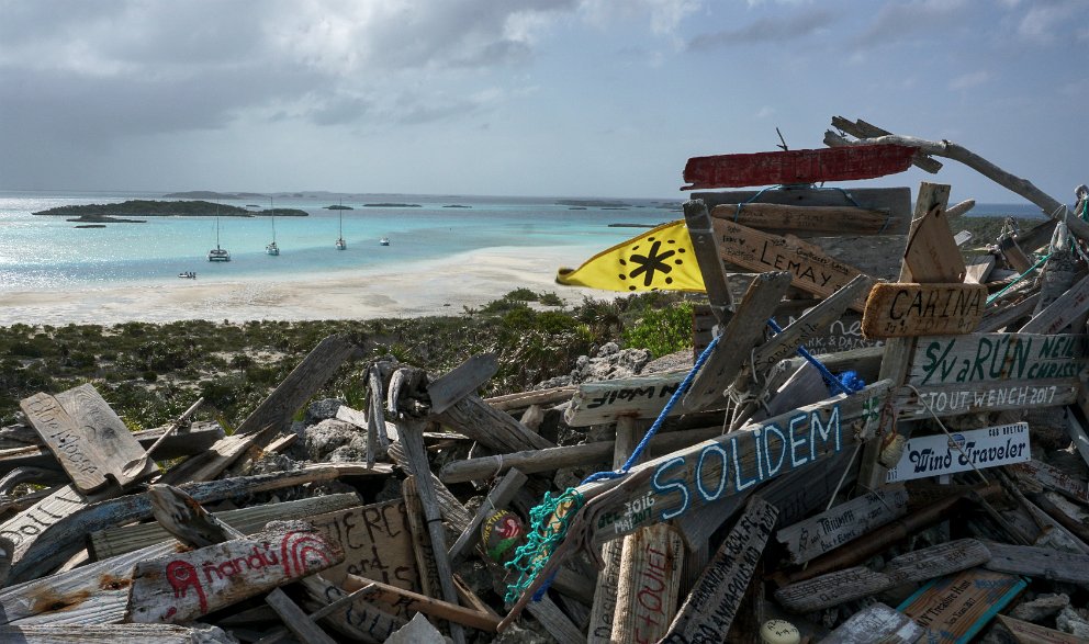 Boo boo hill, Warderick Wells, Exumas, Bahamas