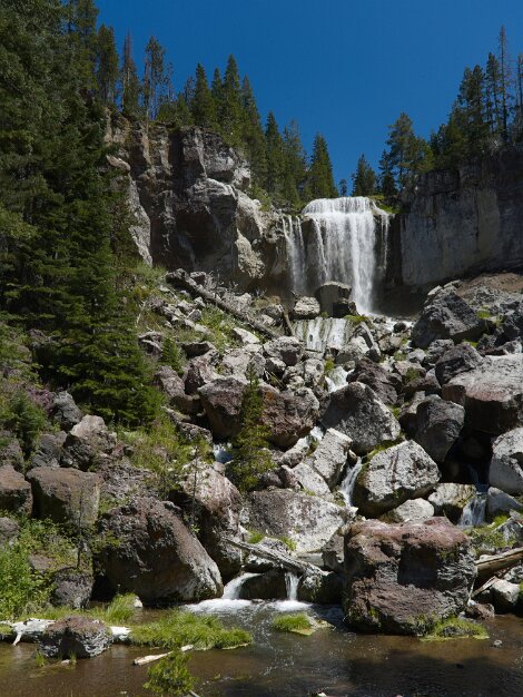Paulina Falls