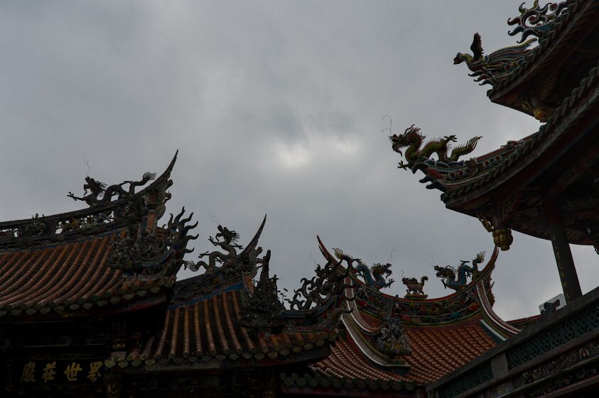 Longshan Temple