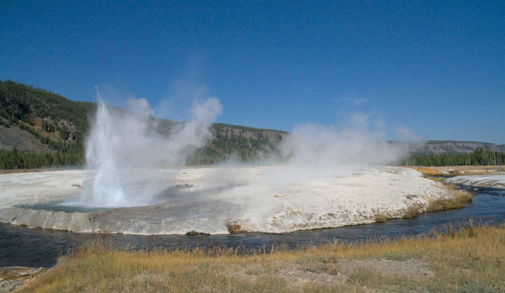 Cliff Geyser